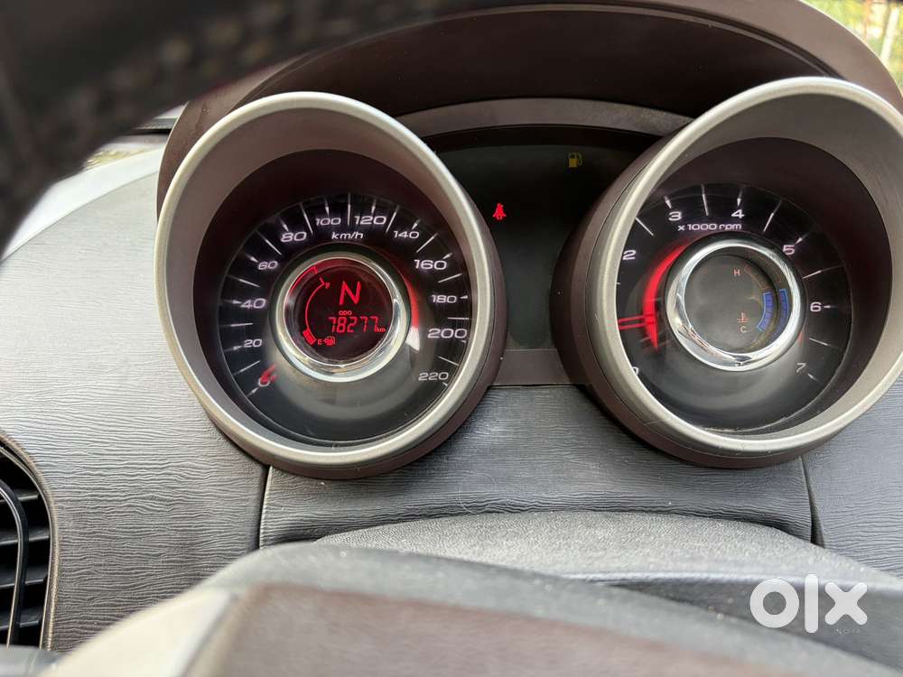 Mahindra Xuv500 W8, 2014, Diesel