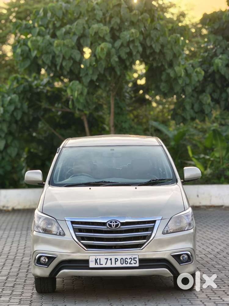 Toyota Innova 2.5 Vx 2014