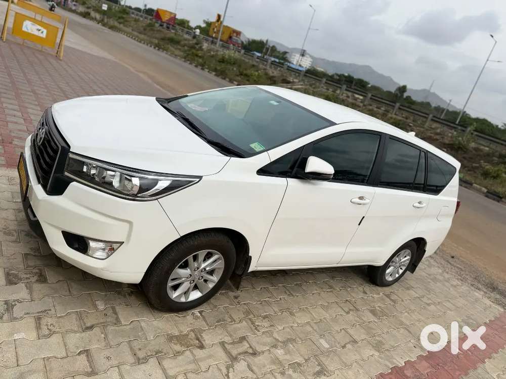 Toyota Innova Crysta 2023