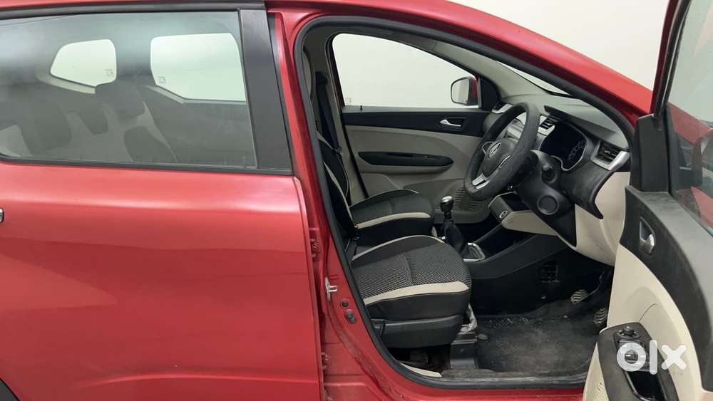 Renault Triber Rxz, 2019, Petrol
