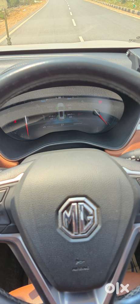 Mg Hector Plus Sharp Cvt, 2023, Petrol