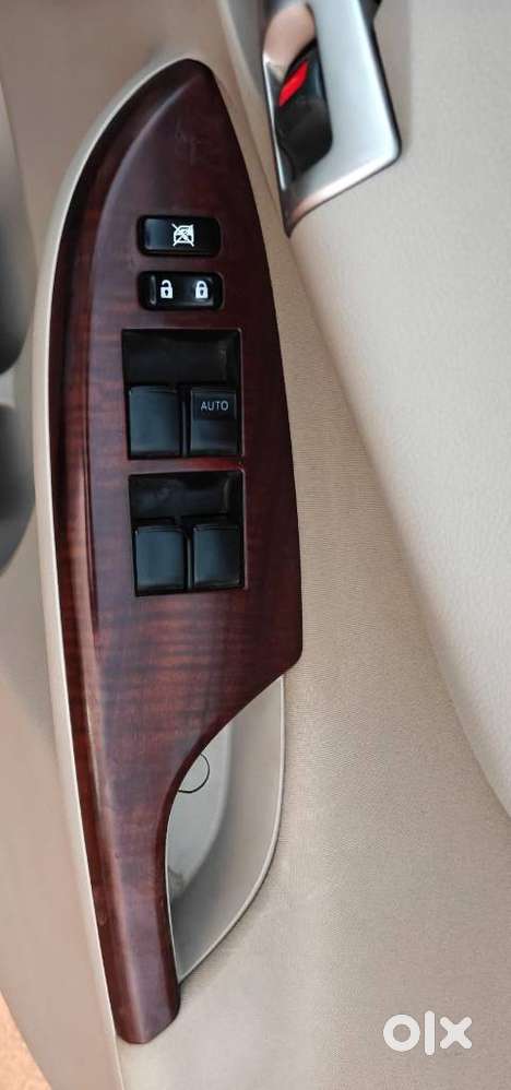 Toyota Corolla Altis 2010-2013 G, 2013, Petrol