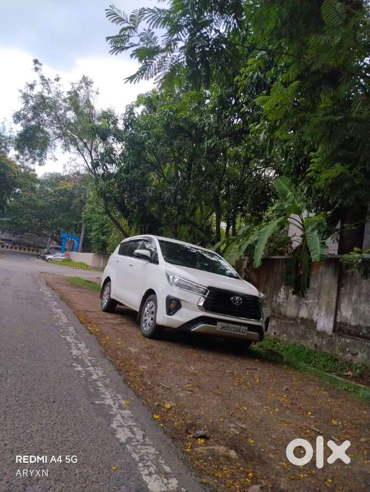 Toyota Innova Crysta 2018 Diesel 140000 Km Driven