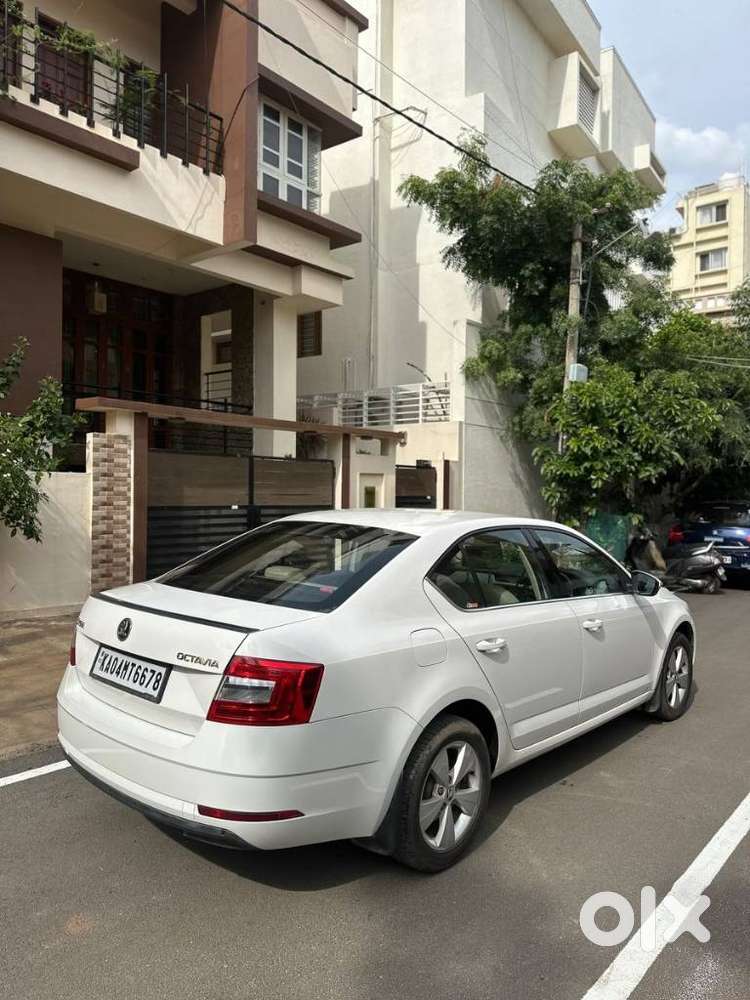 Skoda Octavia 2.0 Tdi At Style Plus, 2017, Petrol