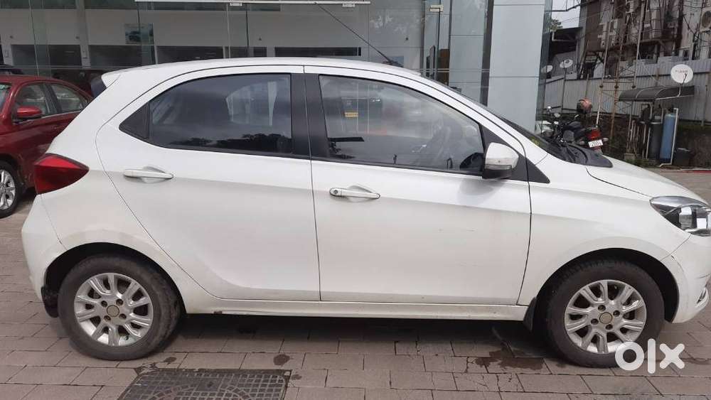Tata Tiago Xz Opt, 2016, Petrol