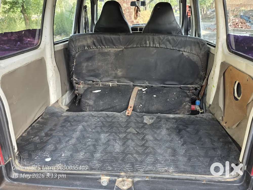Neat And Clean Silent Engine Maruti Suzuki Eeco Cng