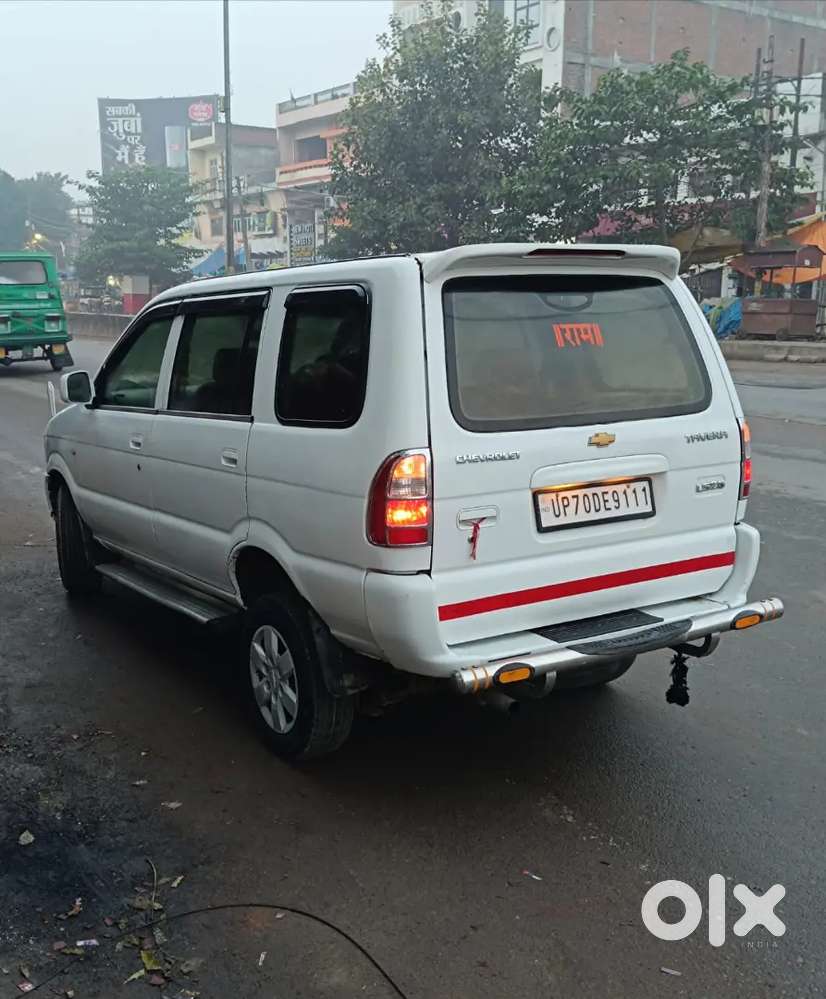 Chevrolet Tavera Neo 2016