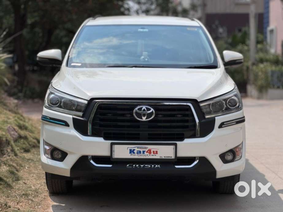Toyota Innova Crysta [2020-ongoing] 2.4 Vx 7 Str, 2023, Diesel