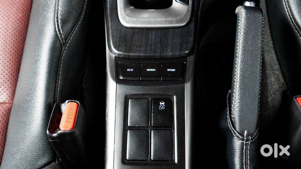Toyota Fortuner Leader Edition (at), 2025, Diesel