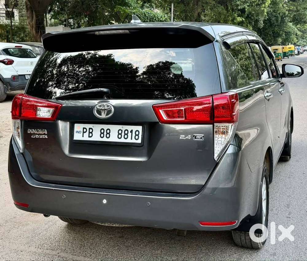 Toyota Innova Crysta 2.4 G Mt, 2019, Diesel