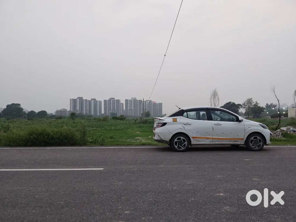 2024 Hyundai Aura S Cng Manual 79000 Km