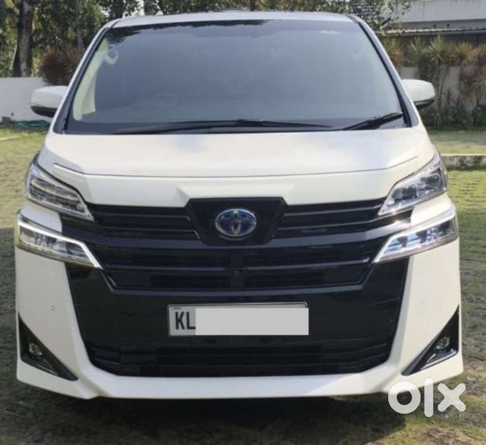 Toyota Vellfire 2.5 Executive Lounge, 2021, Petrol