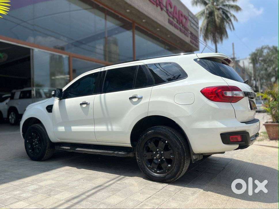 Ford Endeavour Titanium Plus 4x4, 2020, Diesel
