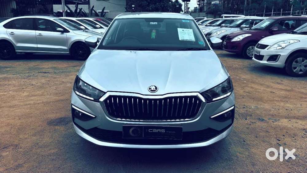 Skoda Slavia Active 1.0l Tsi Mt, 2023, Petrol