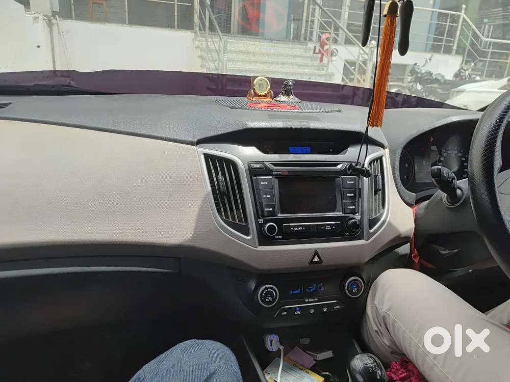 गाड़ी लेने वाले ही संपर्क करें