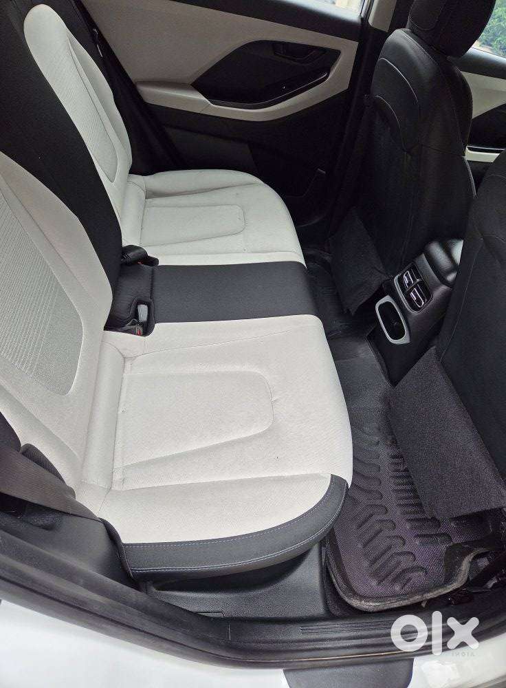 Hyundai Creta 1.5 Crdi E Diesel Mt, 2022, Diesel