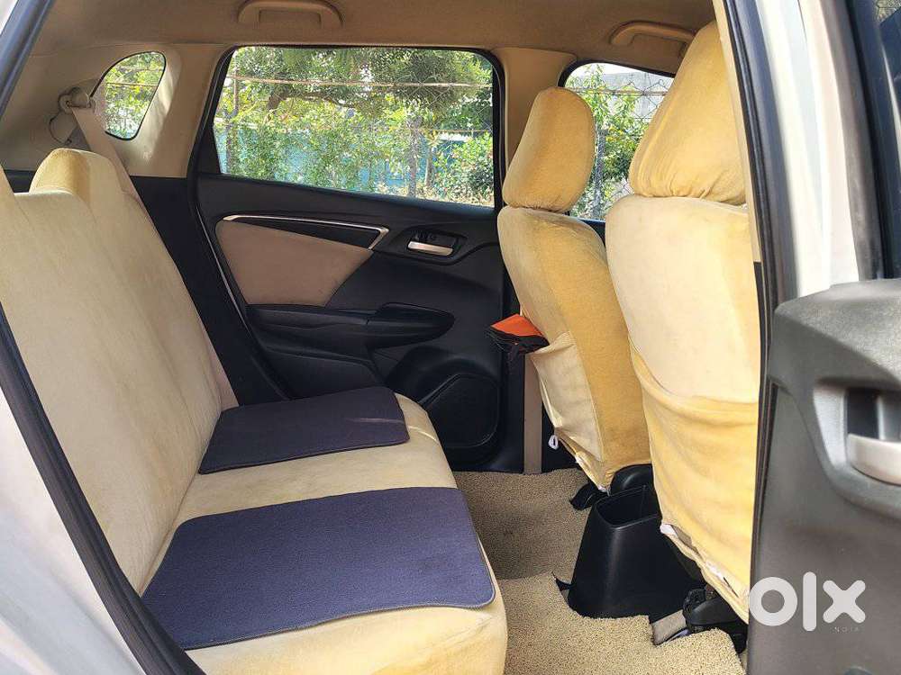 Honda Jazz V Cvt, 2015, Petrol