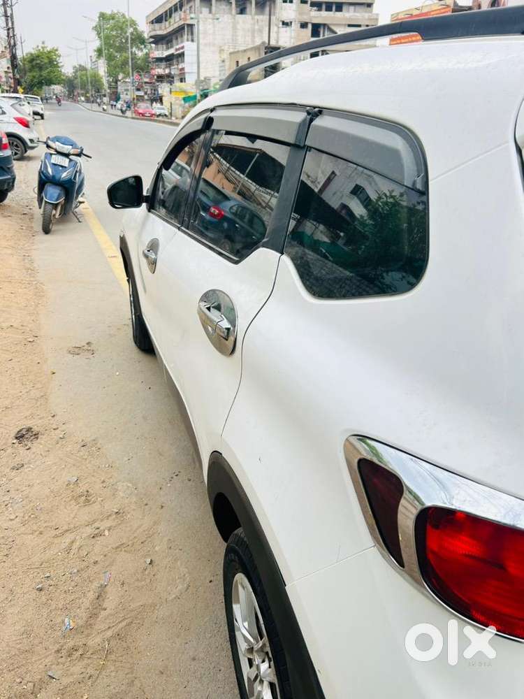Renault Car Petrol 2021