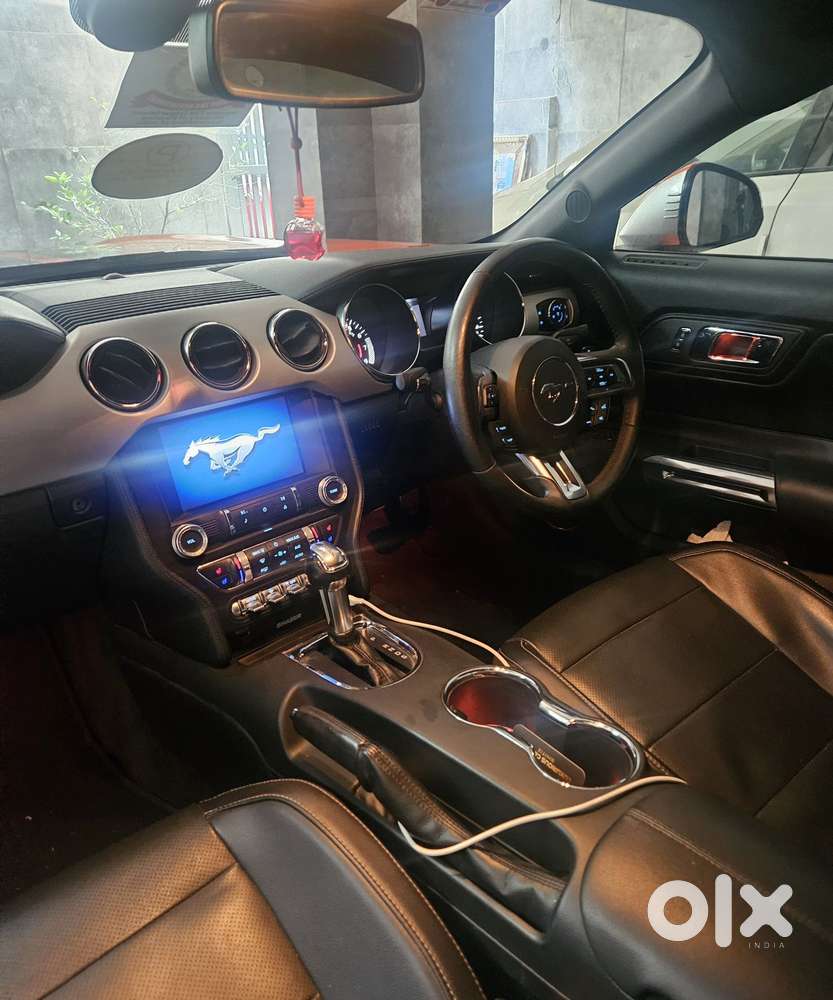 Ford Mustang V8, 2019, Petrol