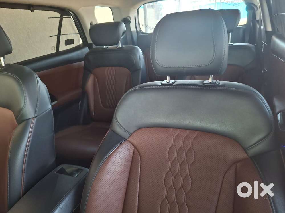 Hyundai Alcazar 2.0 Platinum (o) Petrol At 6 Str, 2022, Petrol