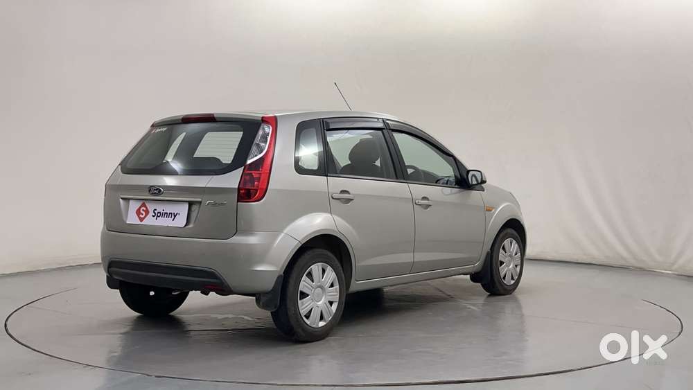 Ford Figo Petrol Zxi, 2012, Petrol