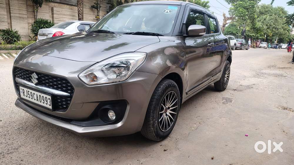 Maruti Suzuki Swift Vxi + Manual, 2023, Petrol