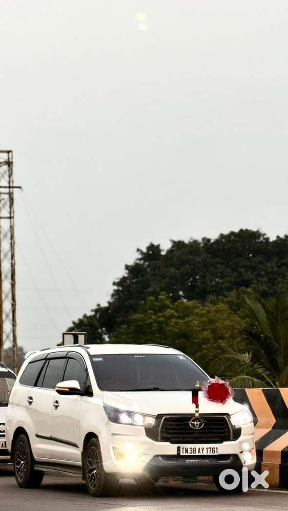 Toyota Innova 2009 Convertes To Crysta