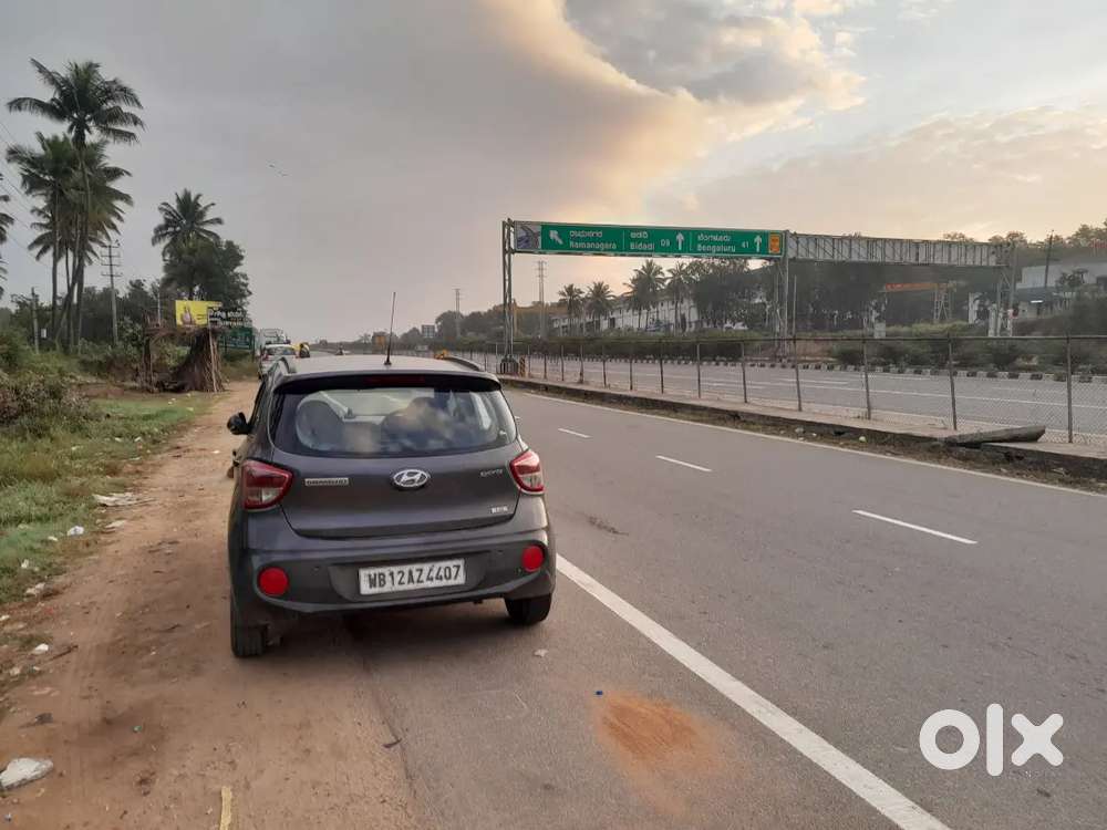 Grand I10 Top Varient Sportz