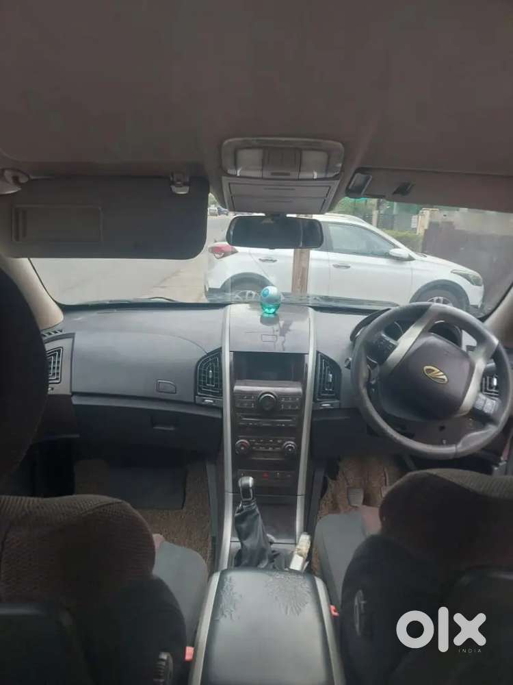 Mahindra Xuv500 2014 Diesel 85000 Km Driven