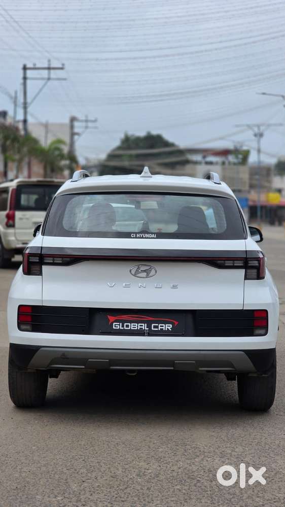 Hyundai Venue, 2022, Petrol