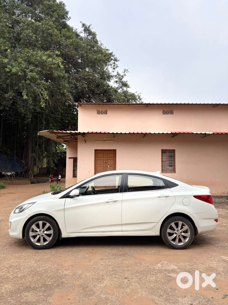 Hyundai Verna Crdi Vgt Sx 1.5, 2013, Diesel