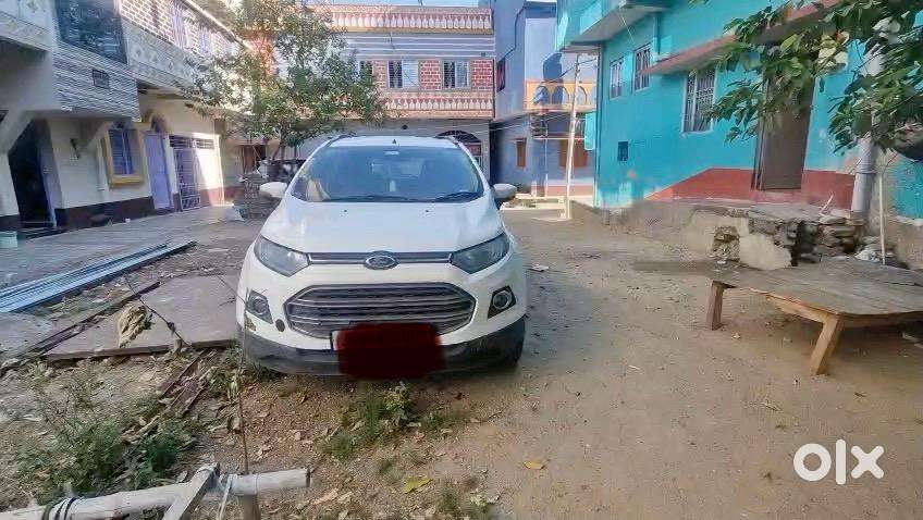 Ford Ecosport Petrol Automatic In Excellant Condition( 48000 Km, 2015)