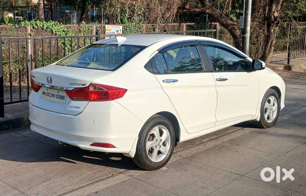 Honda City V At Sunroof, 2015, Petrol