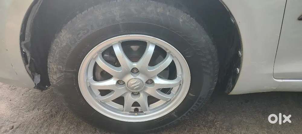 Maruti Suzuki Swift Dzire 2013
