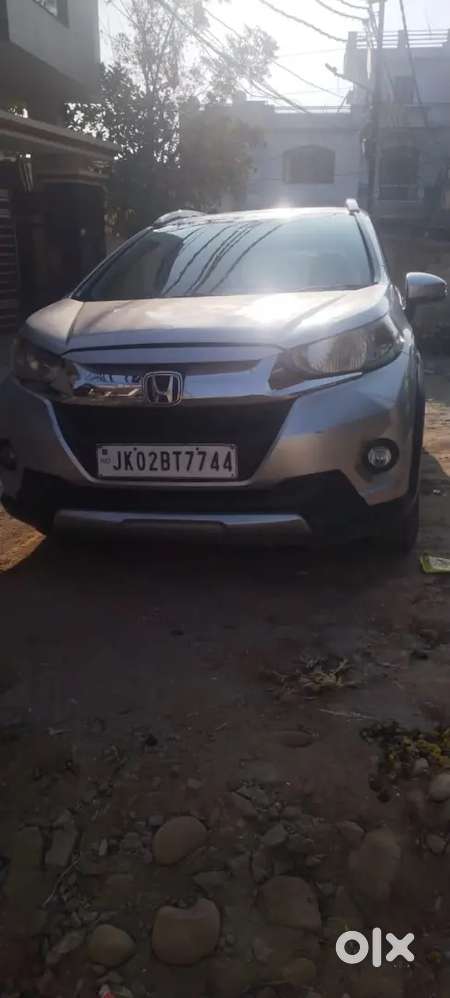 Honda Wr-v 2017 Petrol Well Maintained