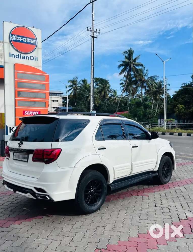 Toyota Fortuner Diesel 2012