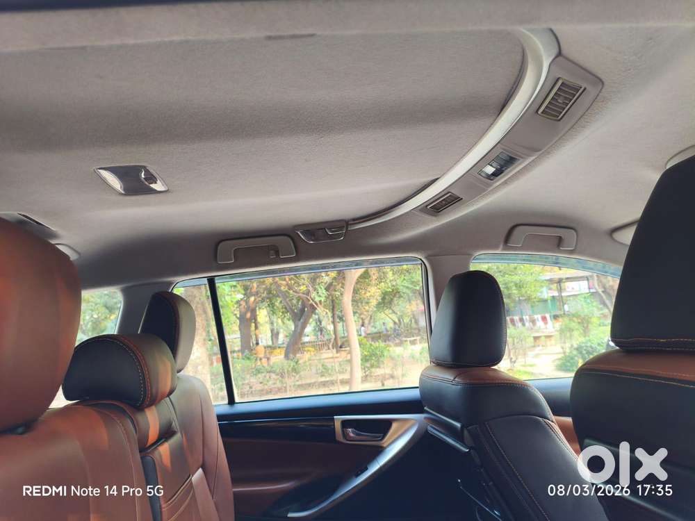 Toyota Innova Crysta 2.4 Vx Mt, 2018, Diesel