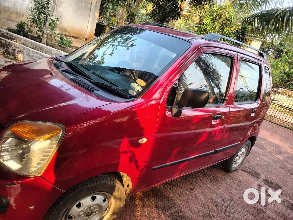 Family Used Vechile.  It's Good Condition.