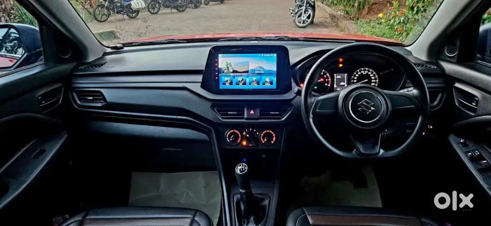For Sale: Maruti Brezza 1.5 Lxi 2024 (feb 2025 Regd) - Like Brand New!