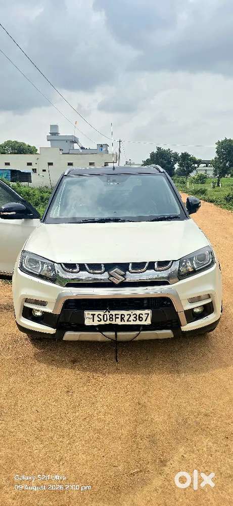 2017 Maruti Suzuki Brezza Zdi+ Dual Tone