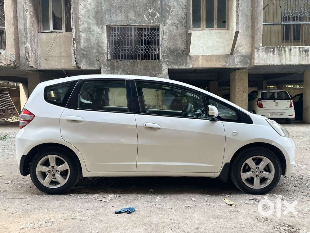 Honda Jazz 1.2 V I Vtec Privilege, 2010, Petrol