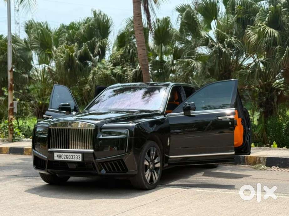 Rolls-royce Cullinan, 2025, Petrol