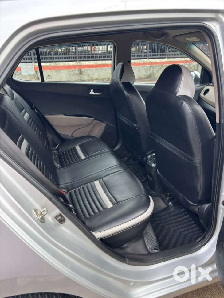 Hyundai Grand I10 Sportz (o) 1.2 At Vtvt, 2017, Petrol