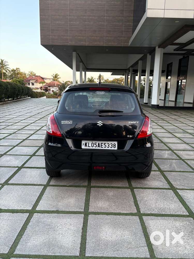 Maruti Suzuki Swift 1.3 Zxi, 2012, Petrol