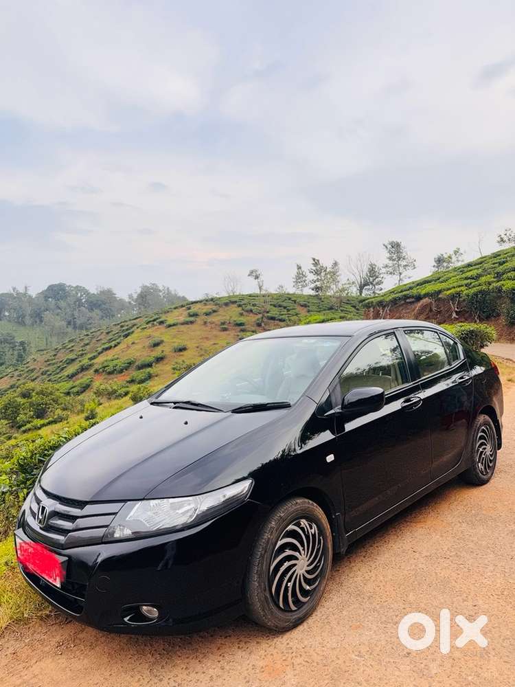 Well Maintained Honda City Petrol 2010 December Model
