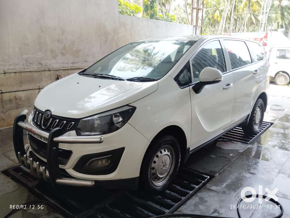Mahindra Marazzo M2, 2019, Diesel