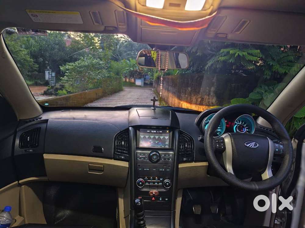 Mahindra Xuv500 2016 Diesel 133000 Km Driven