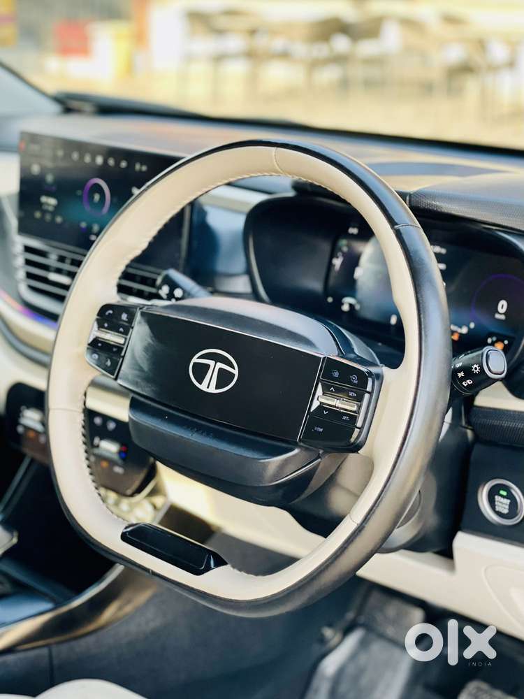 Tata Altroz Creative S, 2025, Petrol