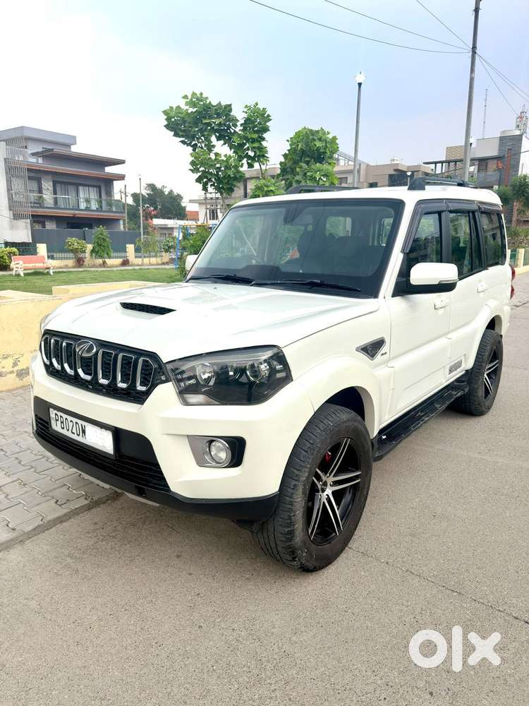Mahindra Scorpio Classic 2.2 S 11 Mt 7 Str, 2018, Diesel