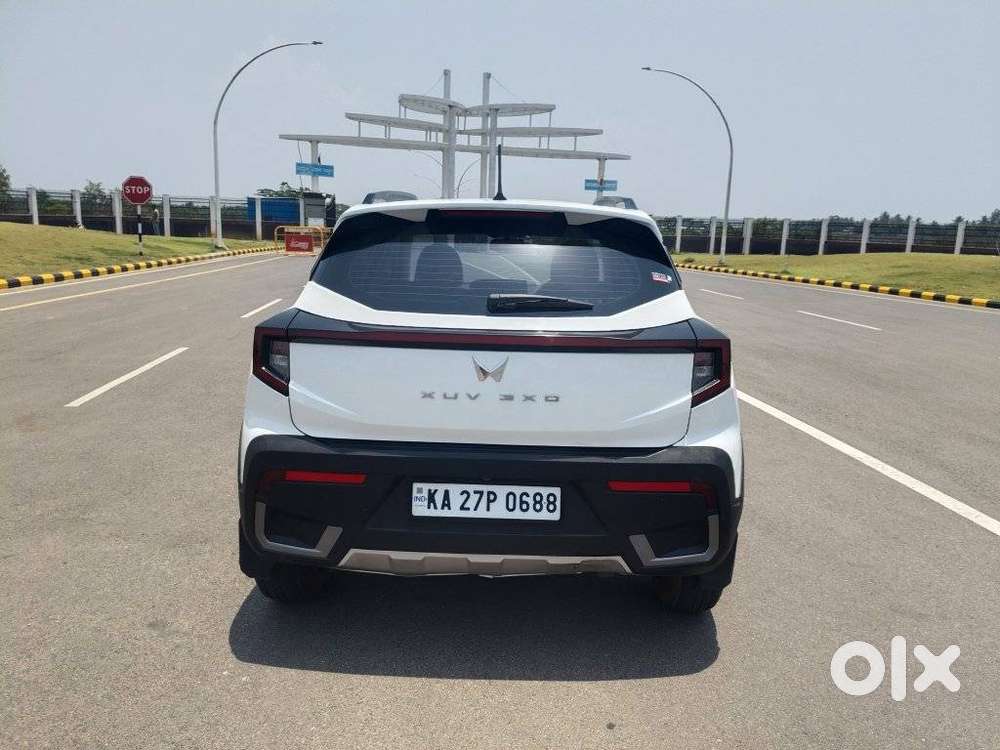 Mahindra Xuv 3xo Ax5 Ds Mt, 2024, Diesel